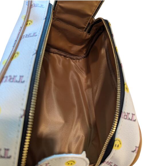 Truly Smiley Face Toiletry Travel Vegan Signature Vanity Case - Picture 9 of 15